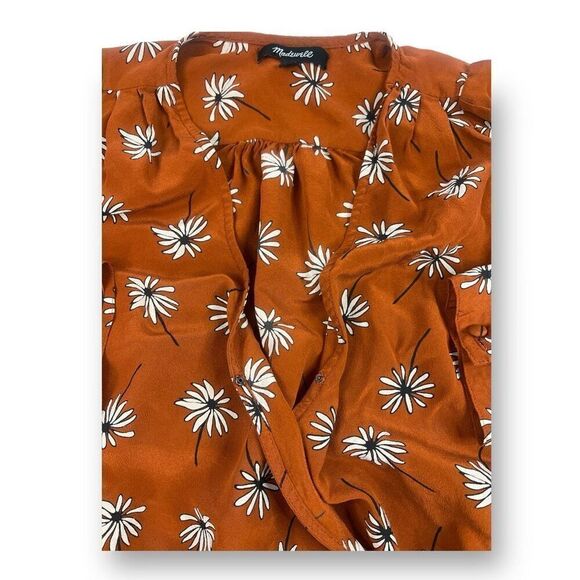 Madewell Wrap Silk Blouse In Fresh Daisies Top Size Extra Small - Picture 5 of 9